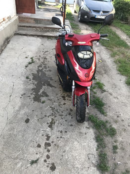 Продам скутер Baotian