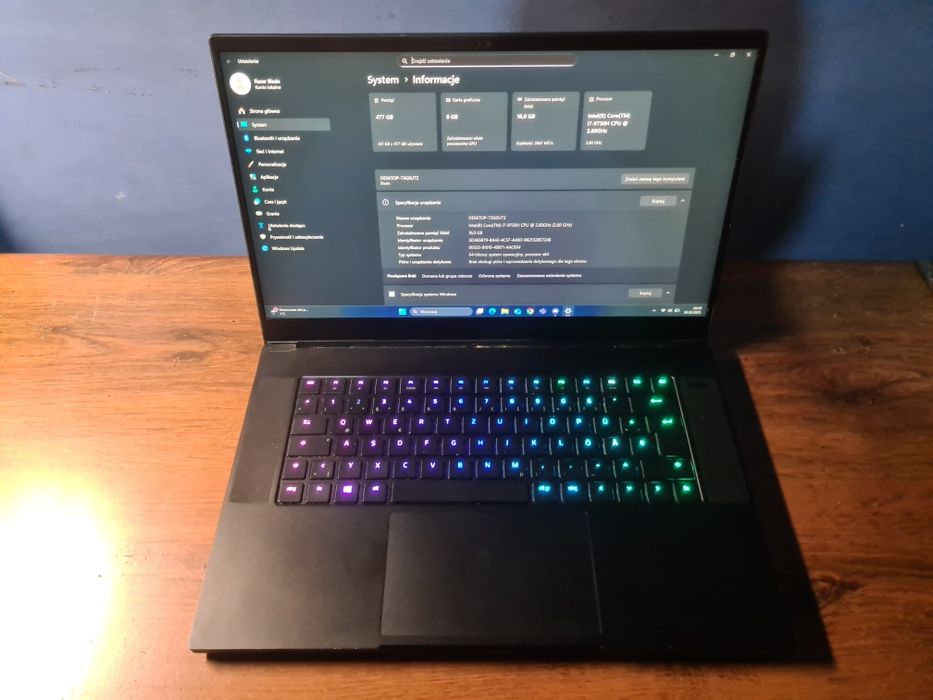 Laptop Razer Blade 15 i7-9750H 16GB RAM RTX2070 Max-Q SSD 512GB