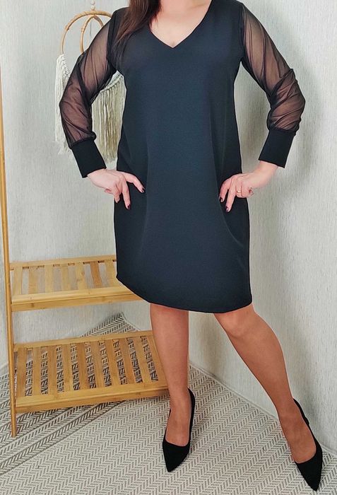 NOWA elegancka prosta czarna sukienka rozm 48