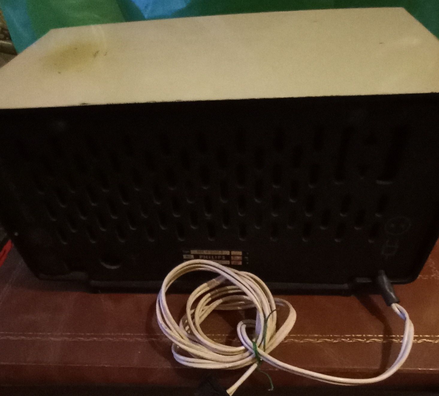 Radio em baquelite, Philips.