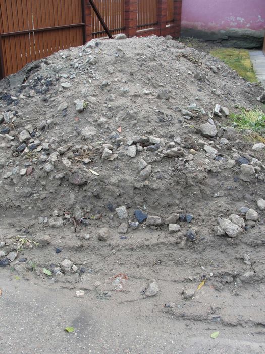 Kruszywo gruz do utwardzenia terenu drogi