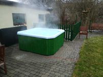 Całoroczne NOWE jacuzzi ogrodowe dla 5 osób - rozmiar 202x192x80cm