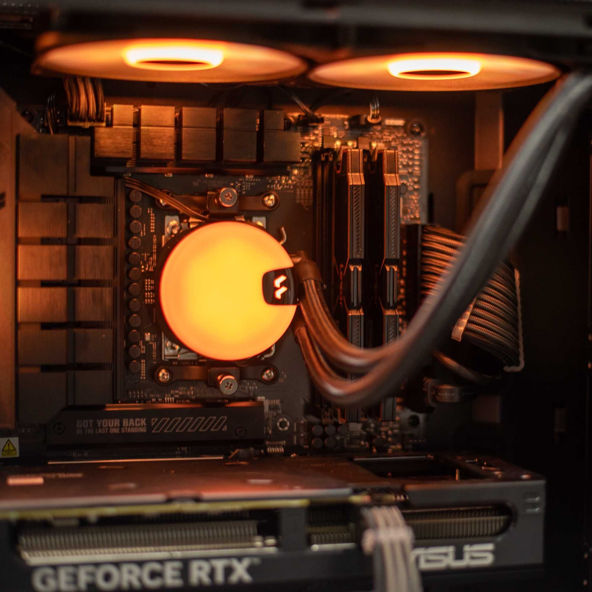 Nowy Komputer Gamingowy RTX5070/Ryzen7 7700/32GBDDR5/2TBSSD FV23%/RATY