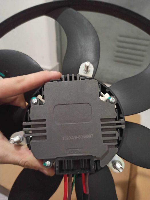 NOVO - AUDI SEAT VW - RIDEX Ventilador de radiador 508R0005