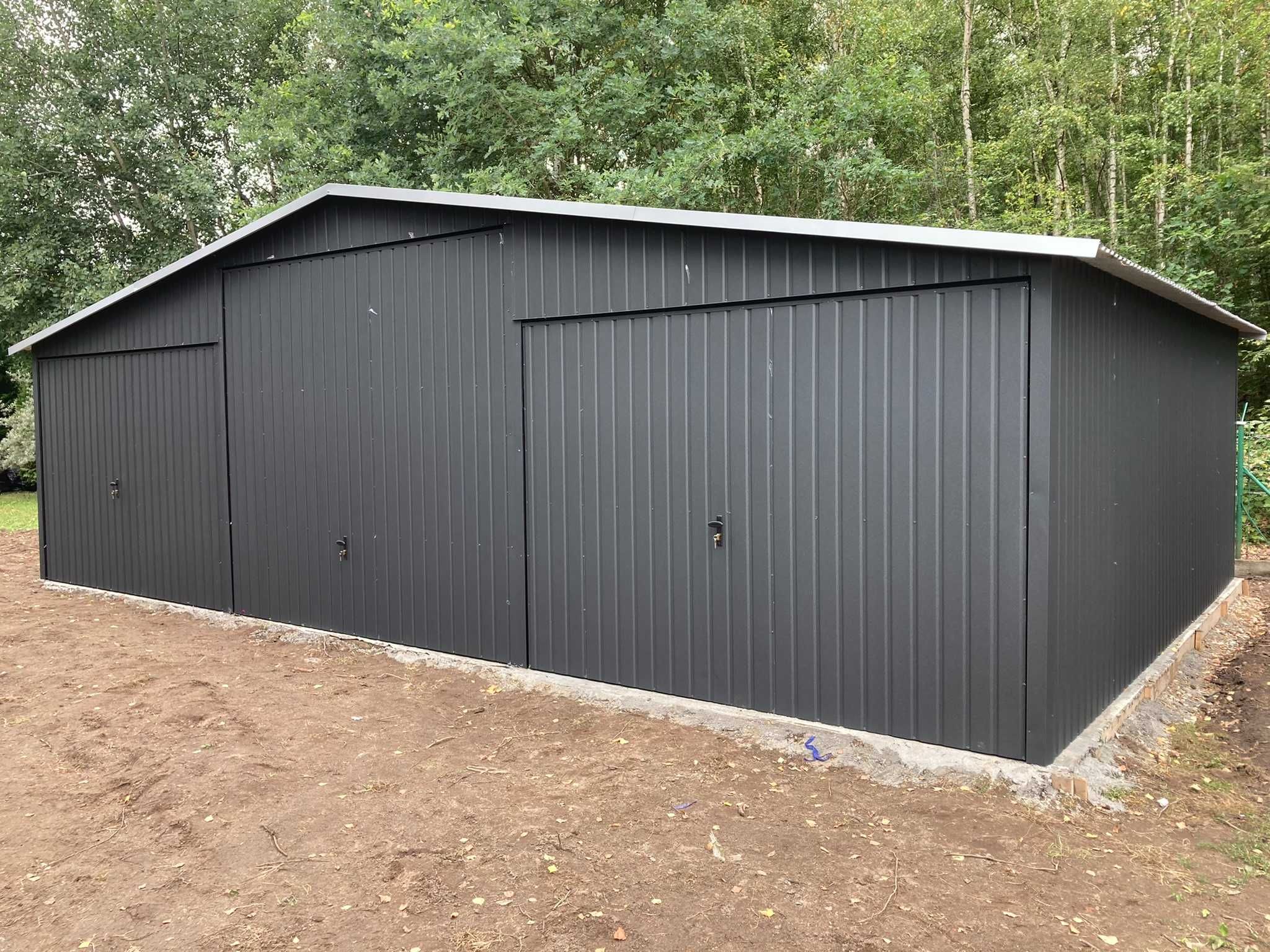 Garaż blaszany dwuspadowy 9x6 9x5 blaszak wiata blaszaki Silver-Stal