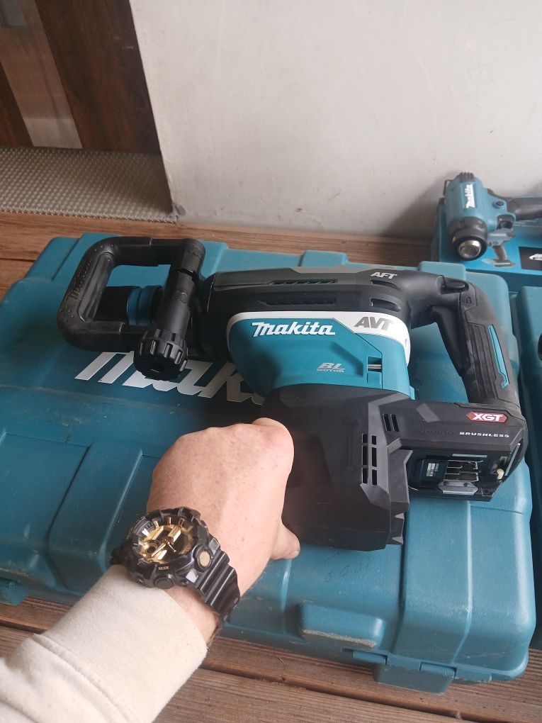 Makita młotowiertarka na baterie HR005G