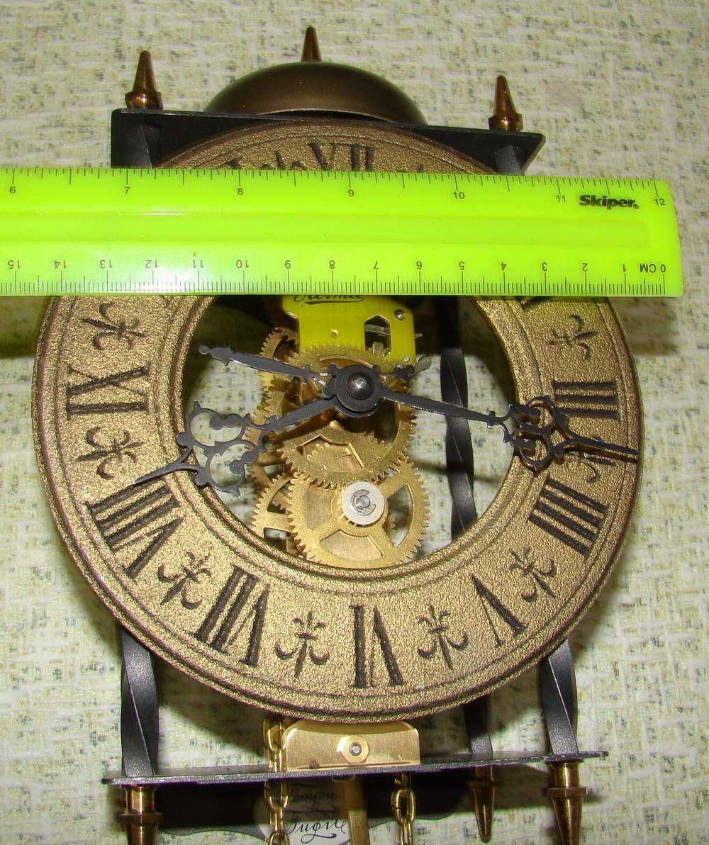 Настенные механические часы Hermle 701-781 Open Heart Skeleton