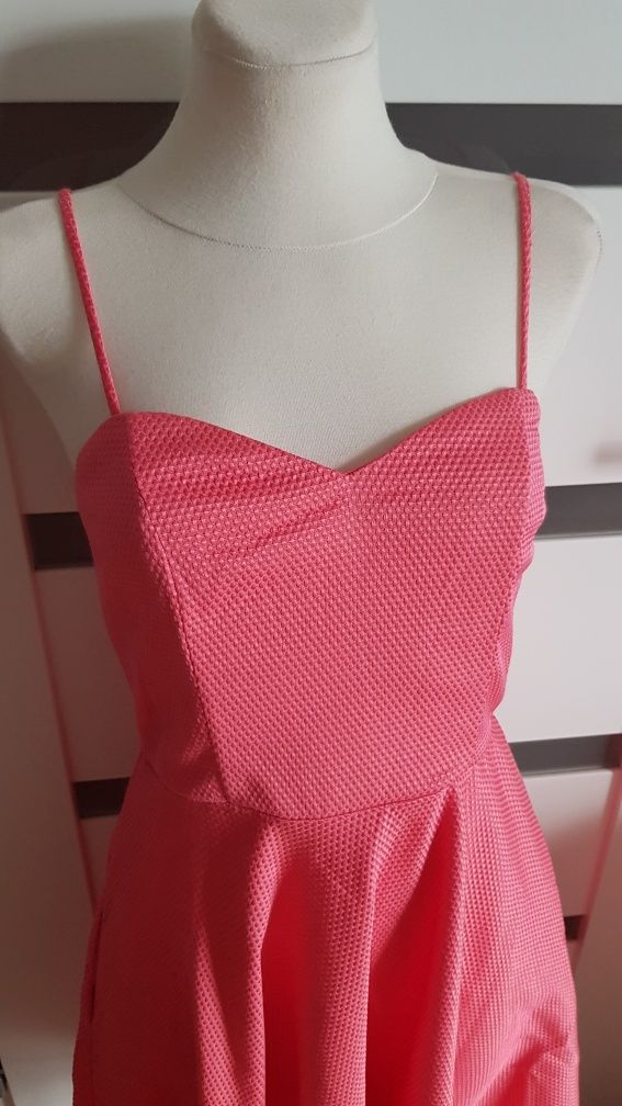 Louche luxe sukienka za kolana na ramiączkach rozkloszowana Pink r 38