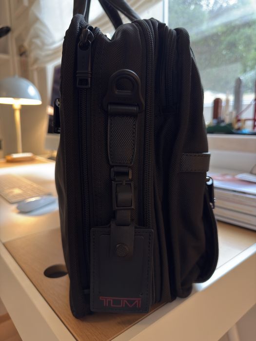 Tumi Alpha 3 case expansivel