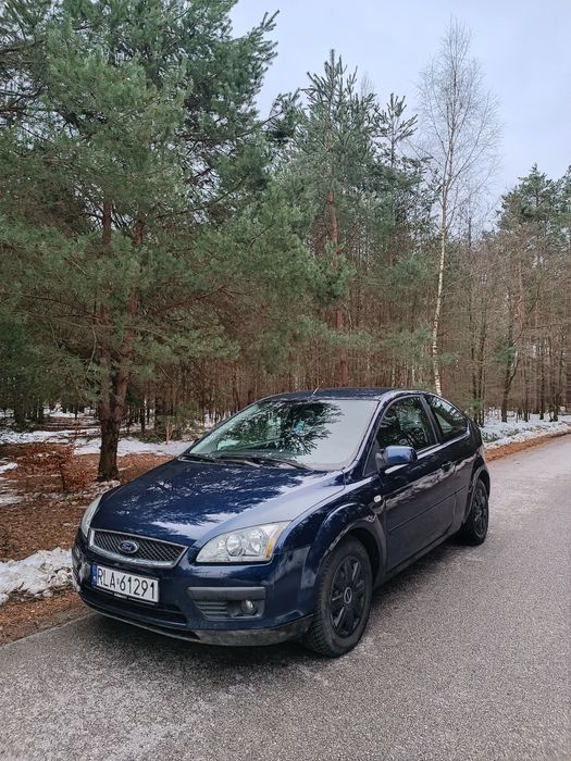 Ford Focus 1.6 benzyna / 250 tys / długie opłaty