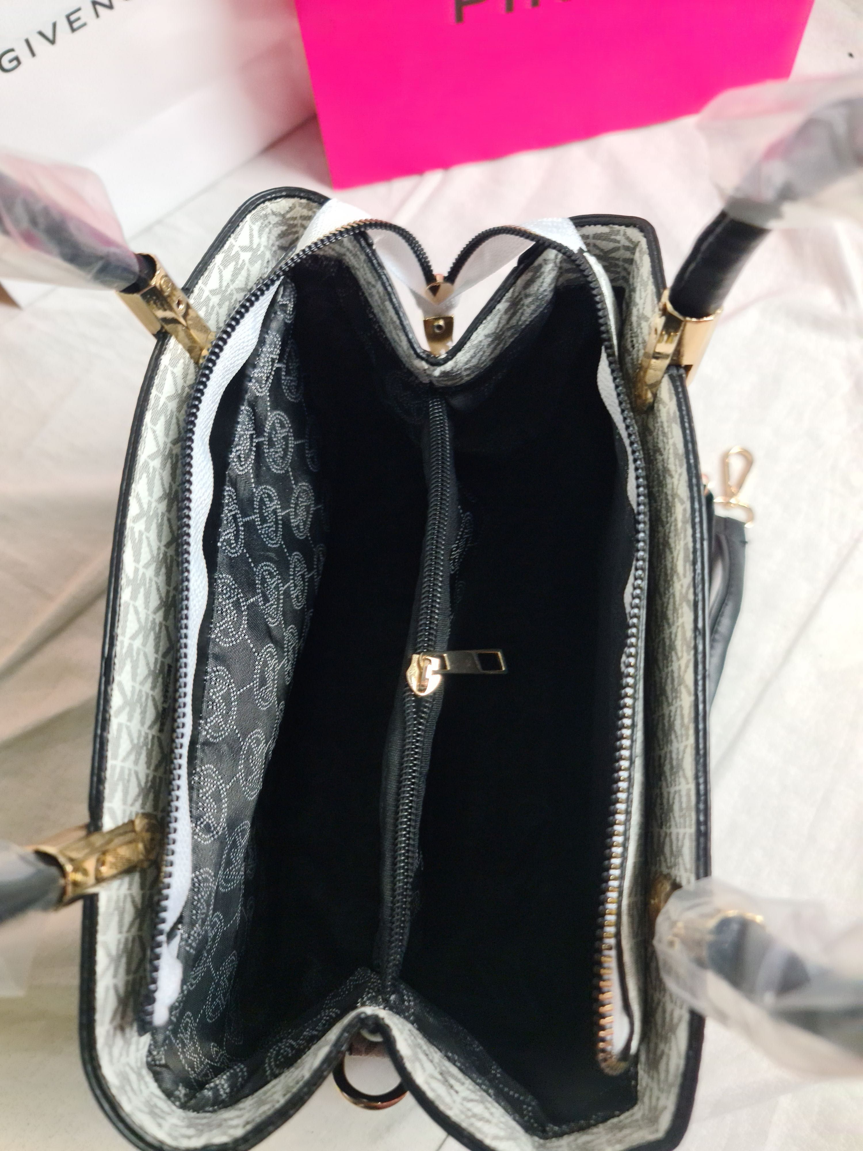 Torba dlugie raczki damska Michael Kors monogram MK biala serduszko