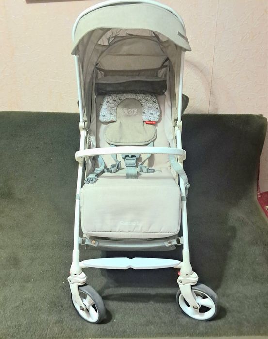 Коляска прогулянкова Quatro Lion (Польща) суперлегка