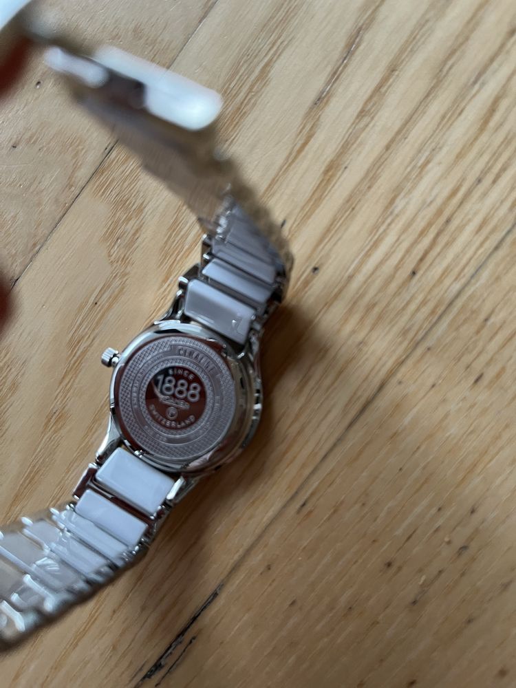 Zegarek damski Roamer Ceraline Small Second (677855.41.15.60)