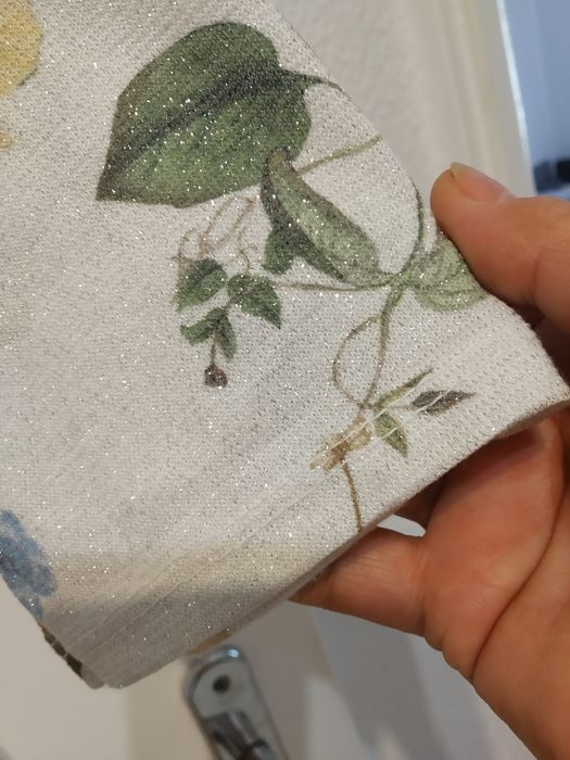 Bluzeczka biała w kwiaty