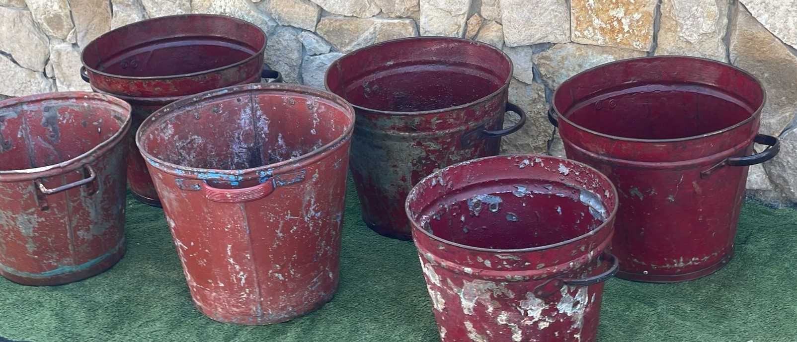 Cestos da vindima em latão antigos, para floreiras