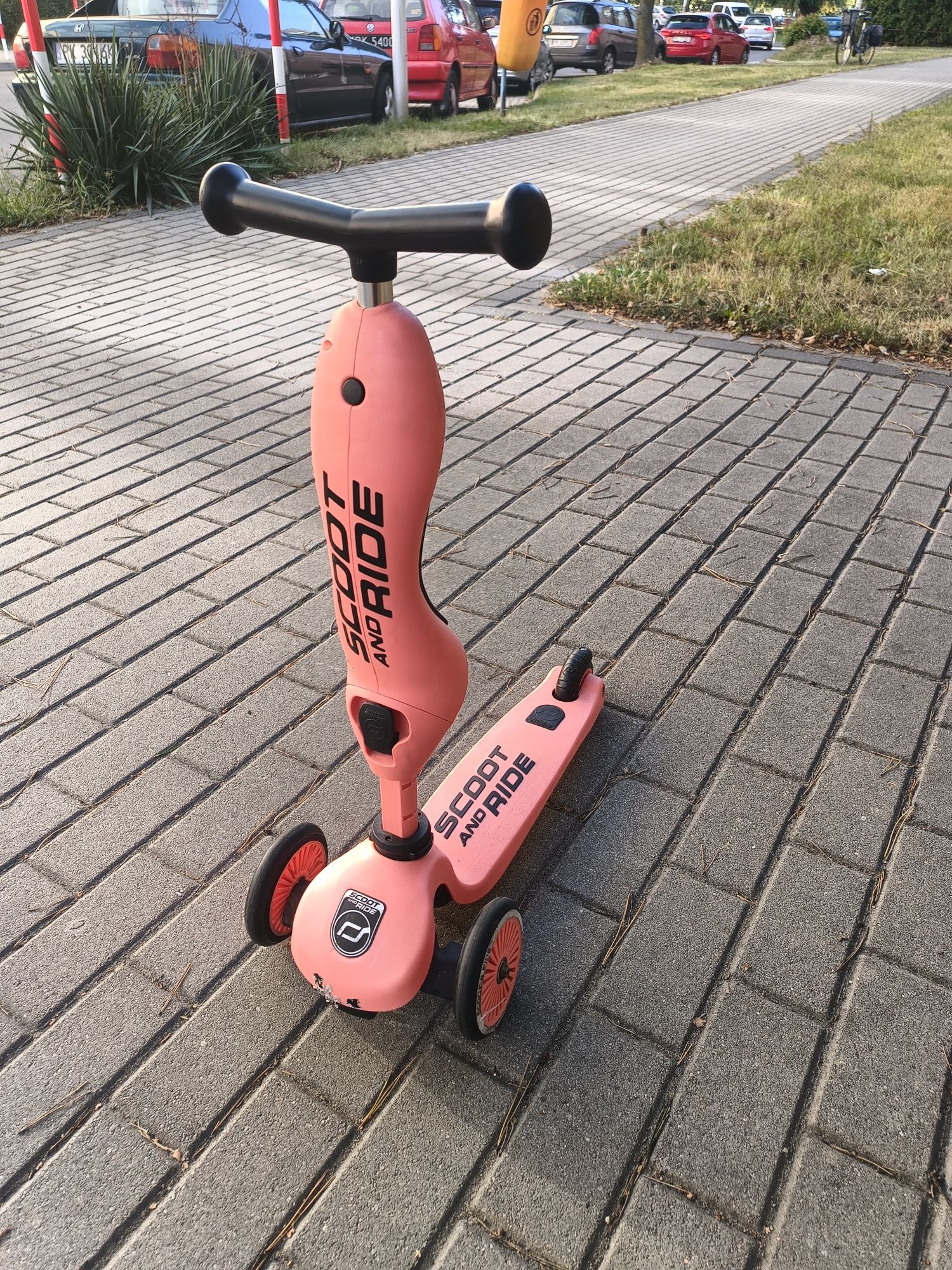 Hulajnoga scoot and ride różowa