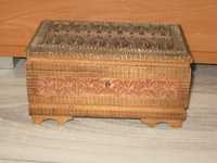 Szkatułka drewniana pudełko na biżuterię drewno stojąca skrzyneczka