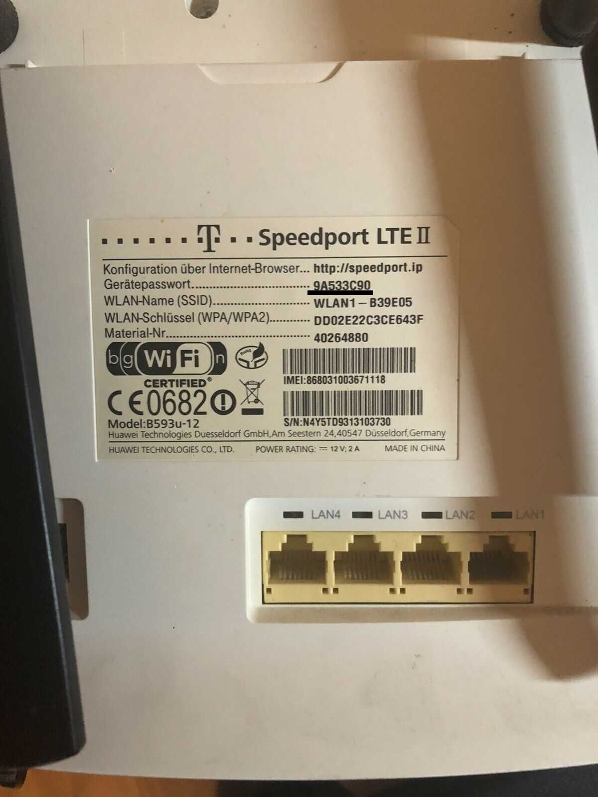 HUAWEI stacjonarny router  B390 LTE 800 do internetu 4G zestaw