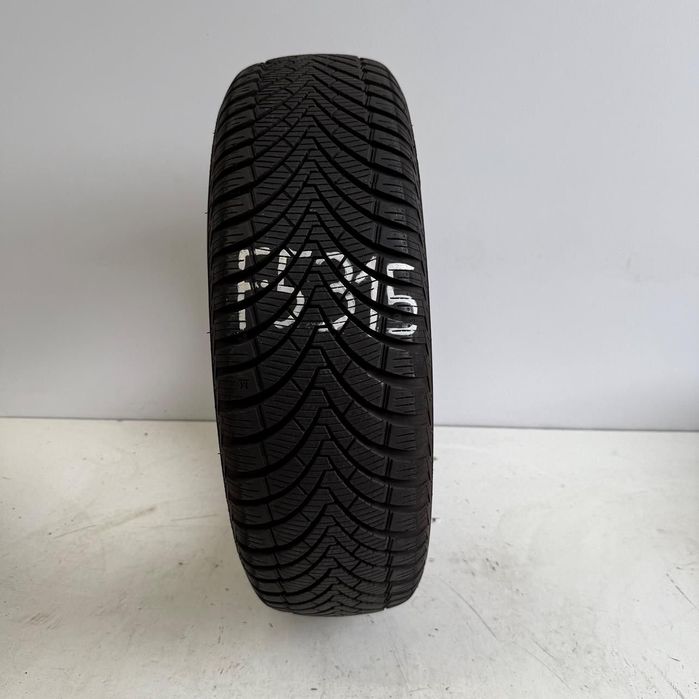 Opona 185/65/15 Kumho Solus 4S HA32 (F5315)