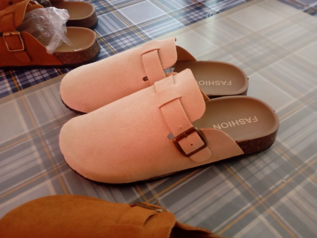 Sapatas  mulher novos