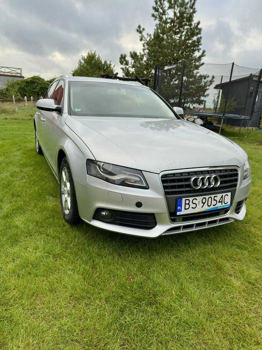 Sprzedam Audi A4 B8 2.0 TDI 2010 rok