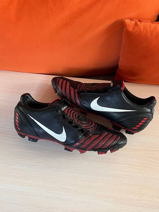 Бутсы Nike Total 90 Laser 2