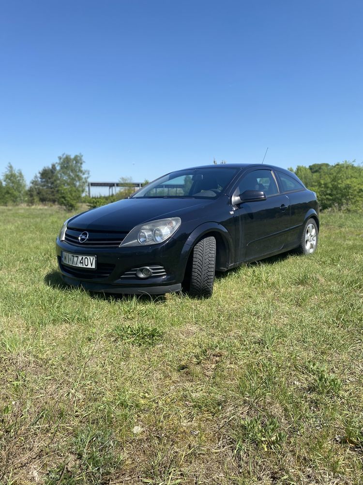 Opel astra h 1.7 gtc