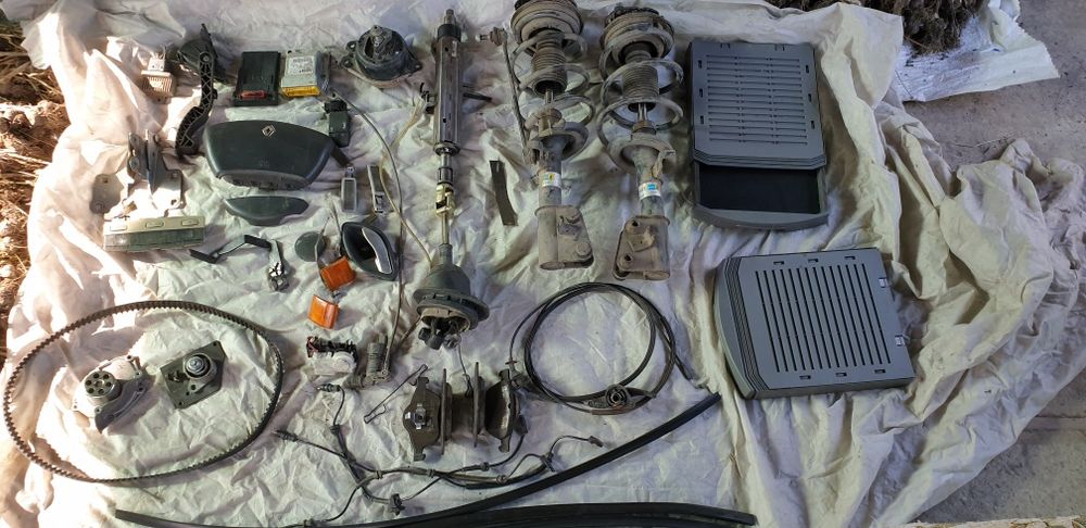 Рено лагуна 2 дешево  колодки ремень грм рулевая колонка корзина