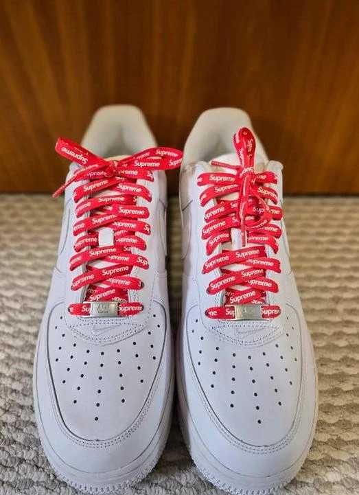 Nike Air Force 1 Low Supreme White R.40