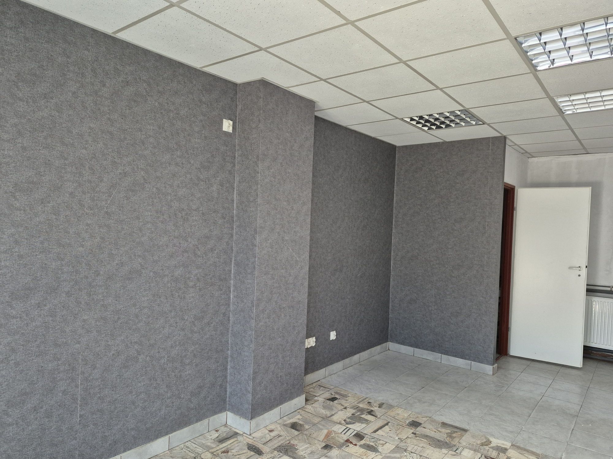 Wynajmę lokal użytkowy pasaż Wyszyńskiego nr 6 w Piekarach Śląskich