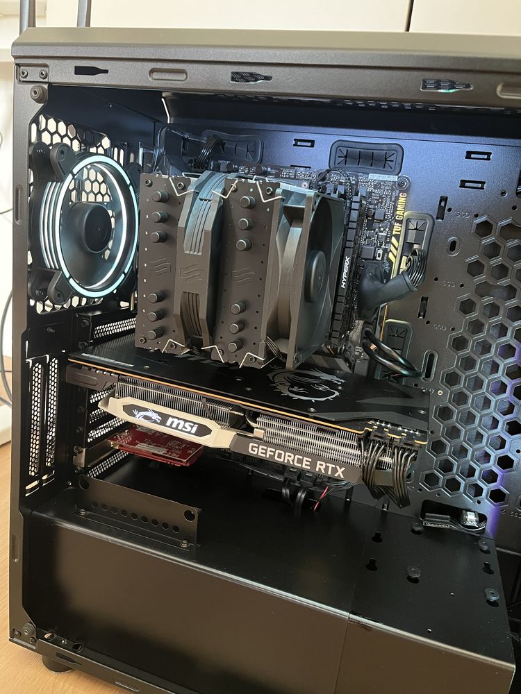 Komputer do gier RTX2070 i5-9600K z monitrem 24 cali