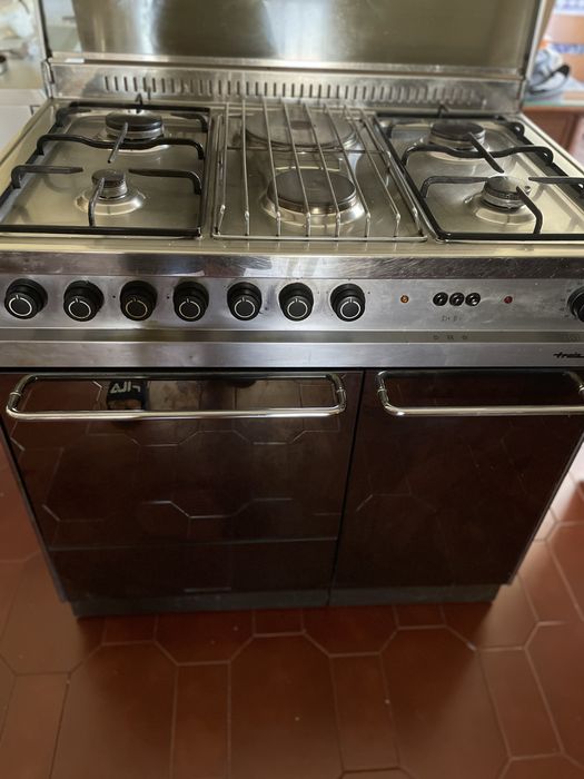 Fogao eletrico e a gas natural inox Troia usado