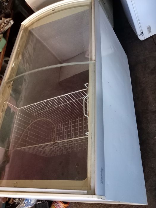 Морозильна камера