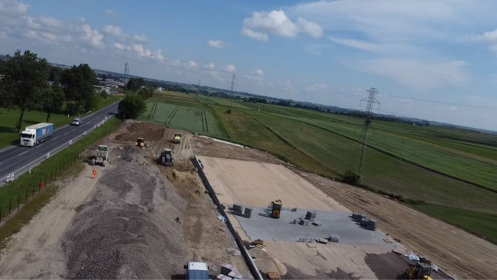 Usługi spycharka Stabilizacja Gruntu Budowa parkingów