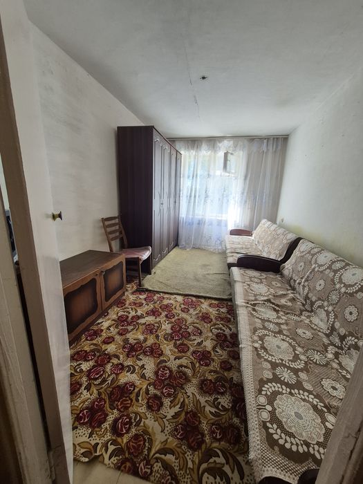 Продам 2 х кімнатну квартиру