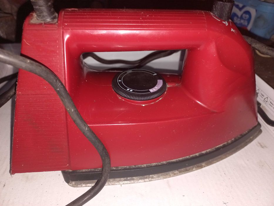 Żelazko PRL Sprawne