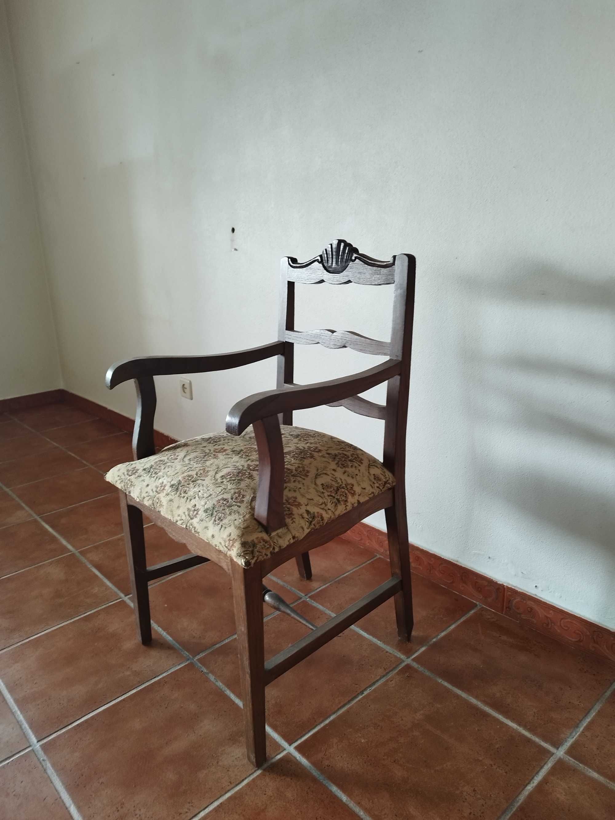 Cadeira Vintage em excelente condições