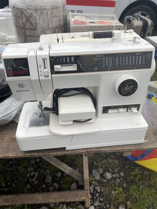 Швейна машинка зінгер