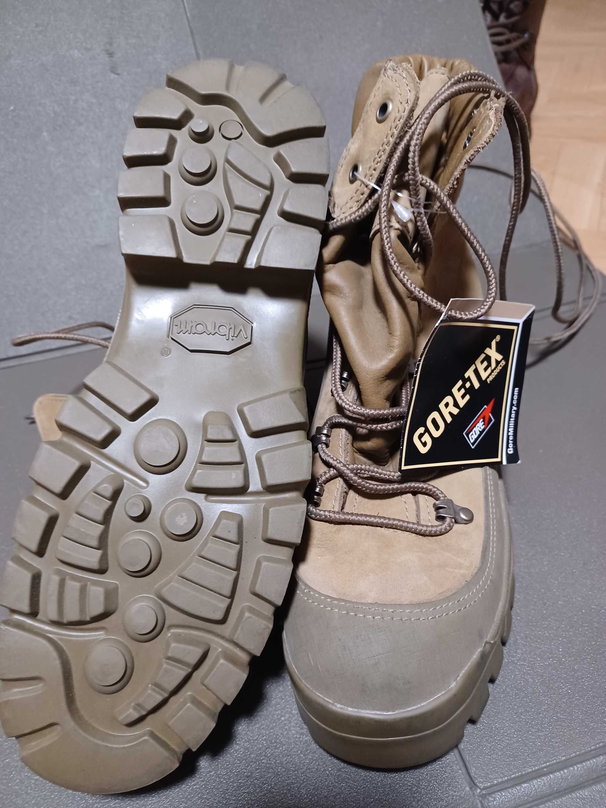 Buty wojskowe US Army Gore-Tex Bates 9,5R