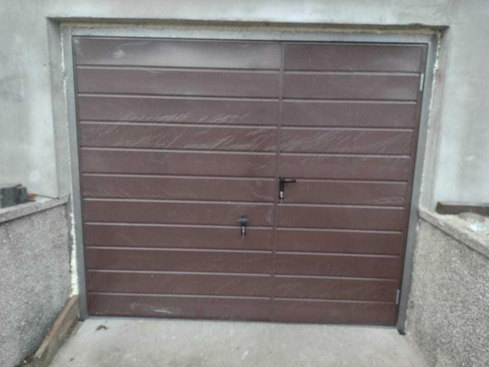 Brama garażowa Drzwi stalowe Bramy garażowe do muru Drzwi na wymiar