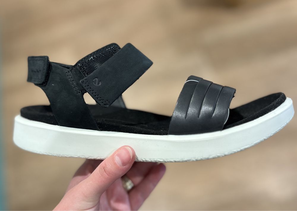 Жіночі оригінальні Ecco Flowt