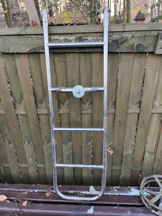 Elementy do jachtu żaglowego lub motorowego, drabinka, koło, zbiornik