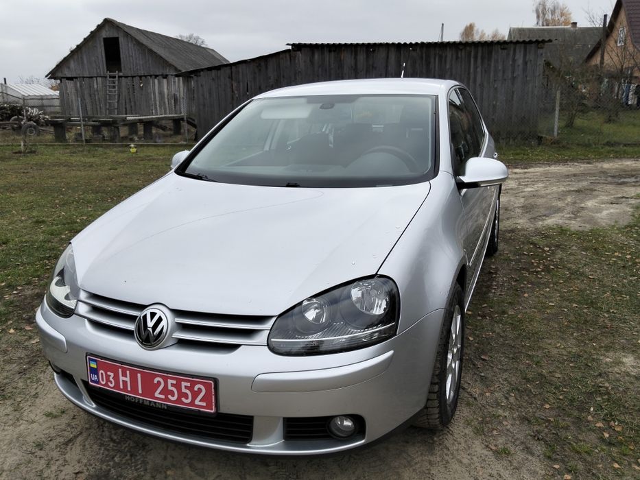 Продам Фольксваген гольф 5.