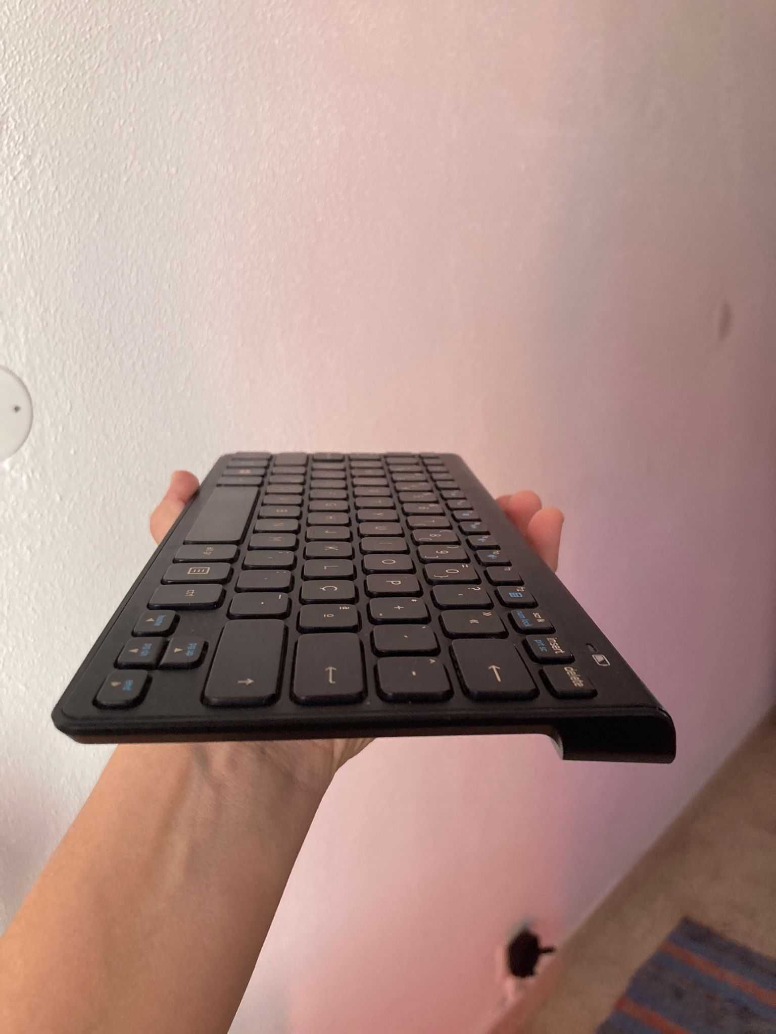 Teclado portátil HP sem fio Bluetooth