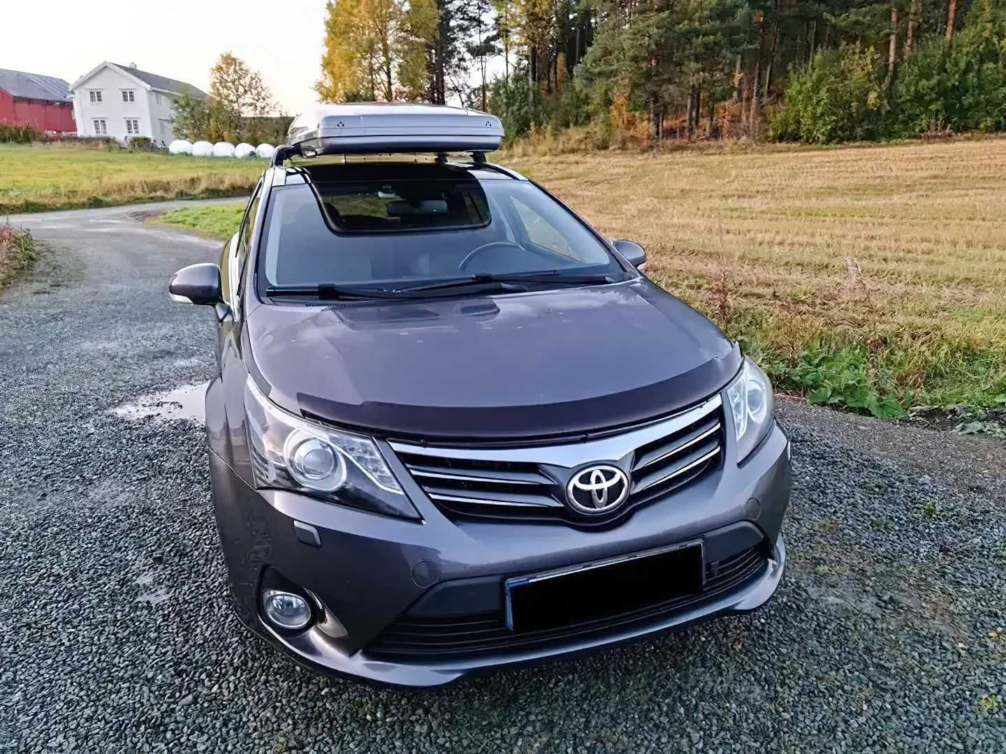 Toyota Avensis 2014