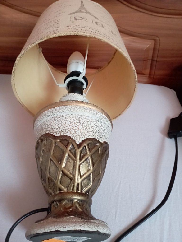 Lampa nocna żarówka LED