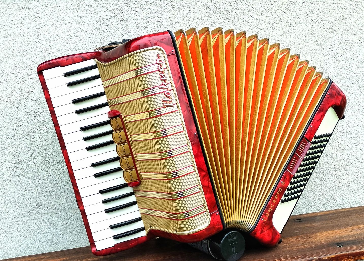 Akordeon Hohner Concerto III 72 basy - piękny stan !