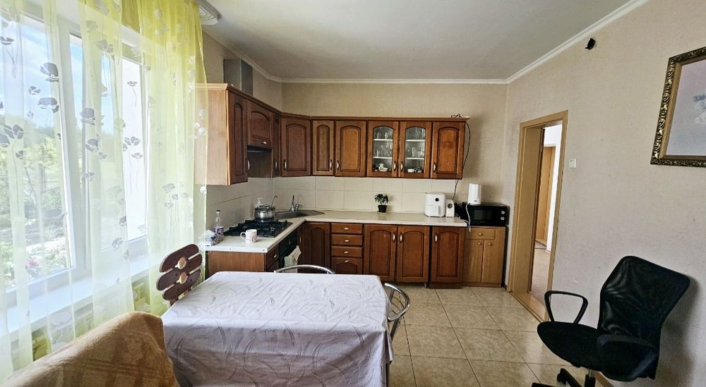 Продам  будинок,  Черняхівка !