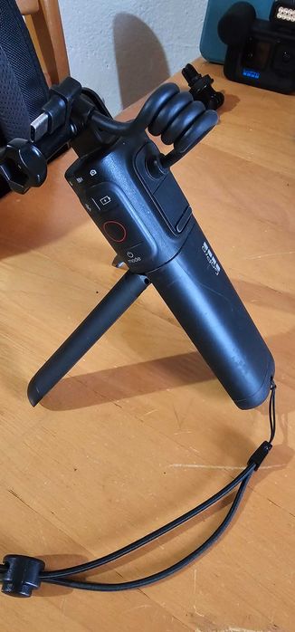 GoPro 11 + Acessórios + Tripé GoPro Volta