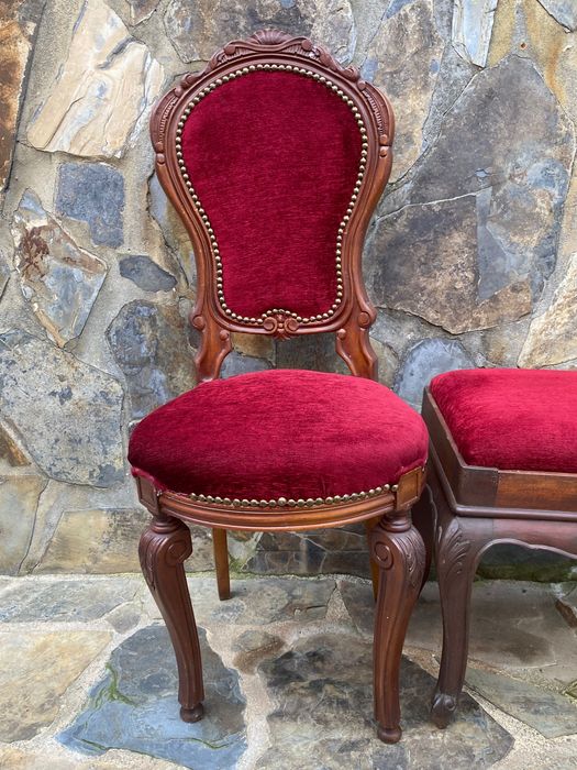 Cadeira Madeira Maciça Nobre Centenária Veludo Vermelho